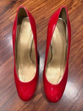 Stuart Weitzman Glossy Red Patent Leather Pumps